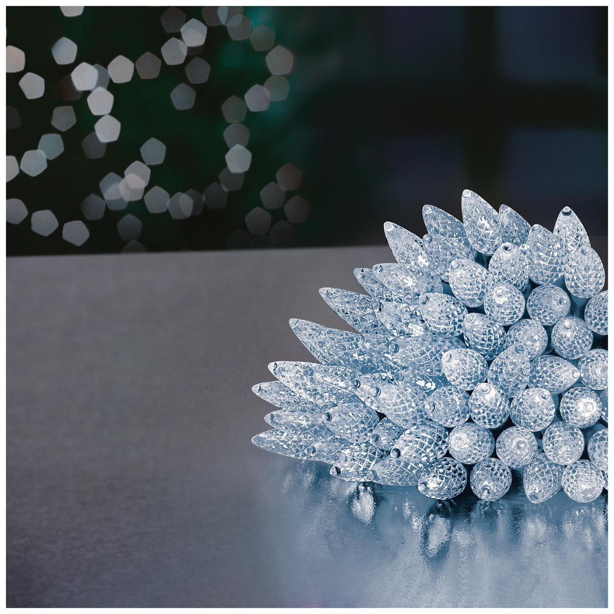 300L C6 Bulb Cap Light String White Leds LV221689W  PREMIER